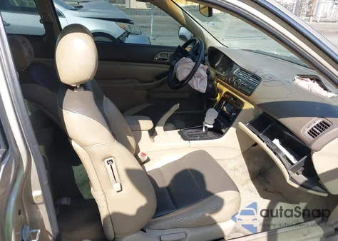 1995 Honda Accord Ex z USA, uszkodzony, nr VIN 1HGCD7265SA000098